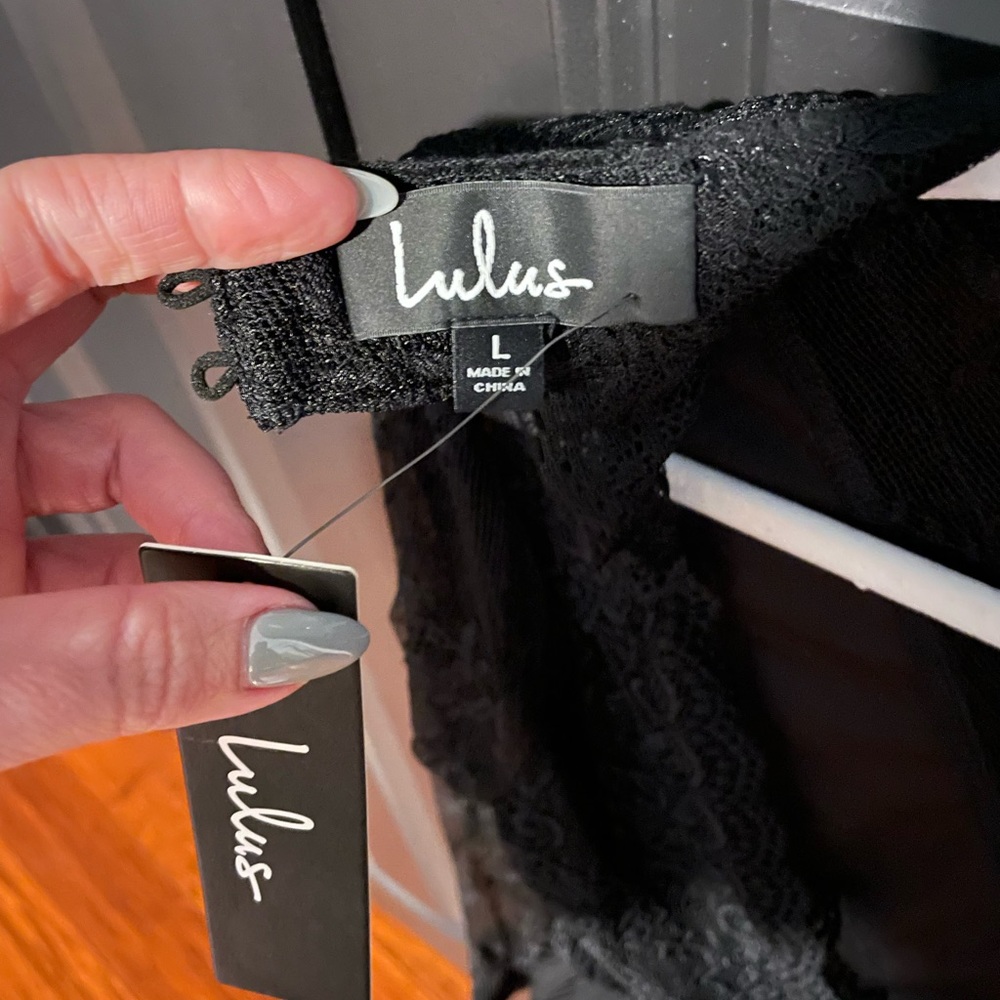 Lulu’s Lace Top - Picture 8 of 10